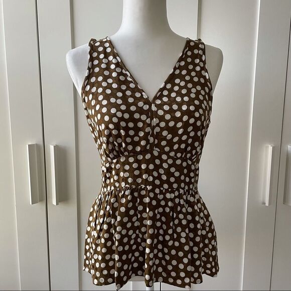 NWOT J Crew V-Neck Peplum Top in jacquard dot - 4 Pecan Ivory - Picture 3 of 9